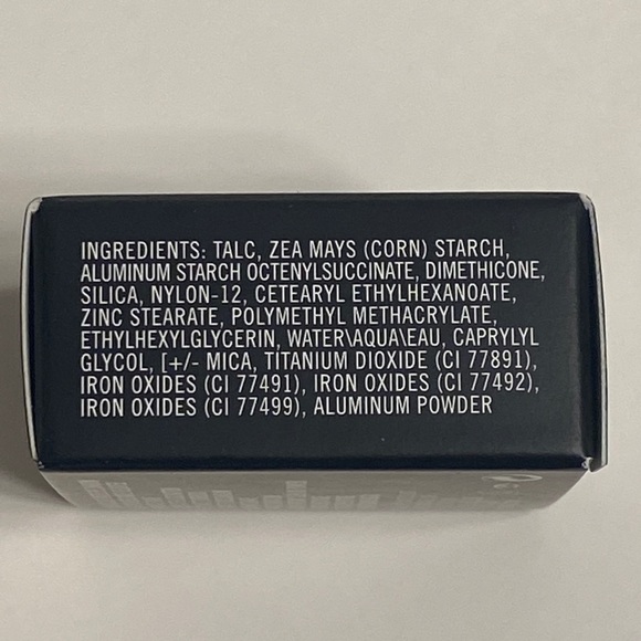 MAC Lens Blur eyeshadow NEW .05oz. - Picture 9 of 10